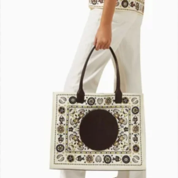 BRAND NEW Tory Burch Extra Large ELLA Pisces Tote - Picture 1 of 12